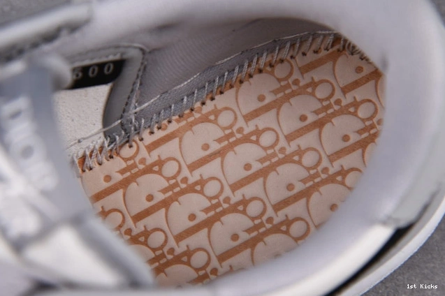 1st Kicks box) (DR 1 CN8607-002 OG shoe X LOW JORDAN DR 0717